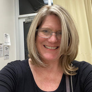 Meet your Posher, Lisa